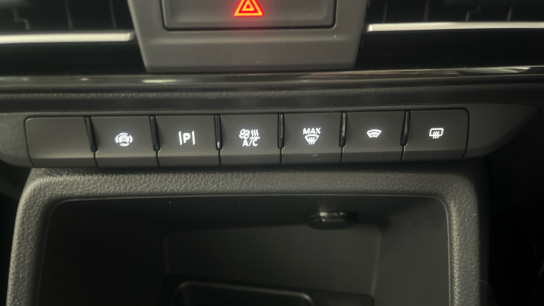 Ford Tourneo Connect 2.0 EcoBlue Titanium 5dr Auto Diesel Estate